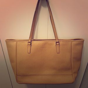 Coach medium/large tote bag in saffiano leather